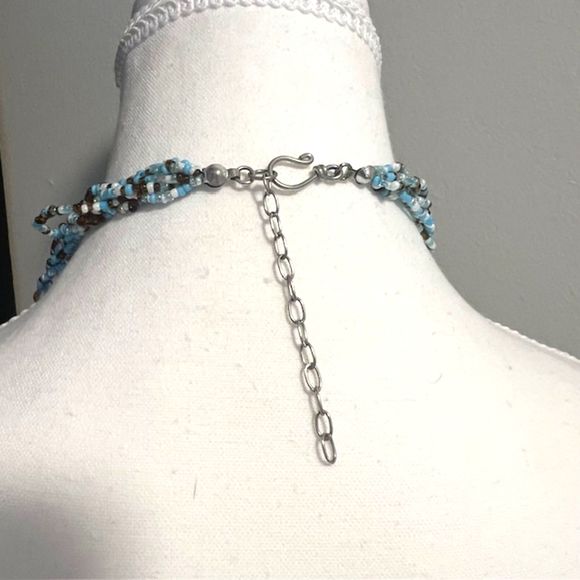 Multistrand Blue Multicolored Crystal Beads Statement Bib Necklace - Picture 5 of 8